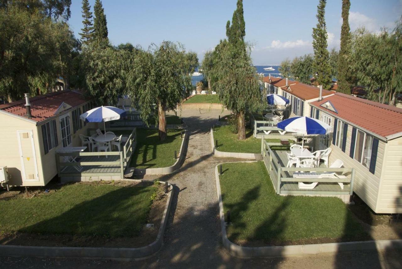 Marinello Camping & Touristic Village โอลิเวริ ภายนอก รูปภาพ